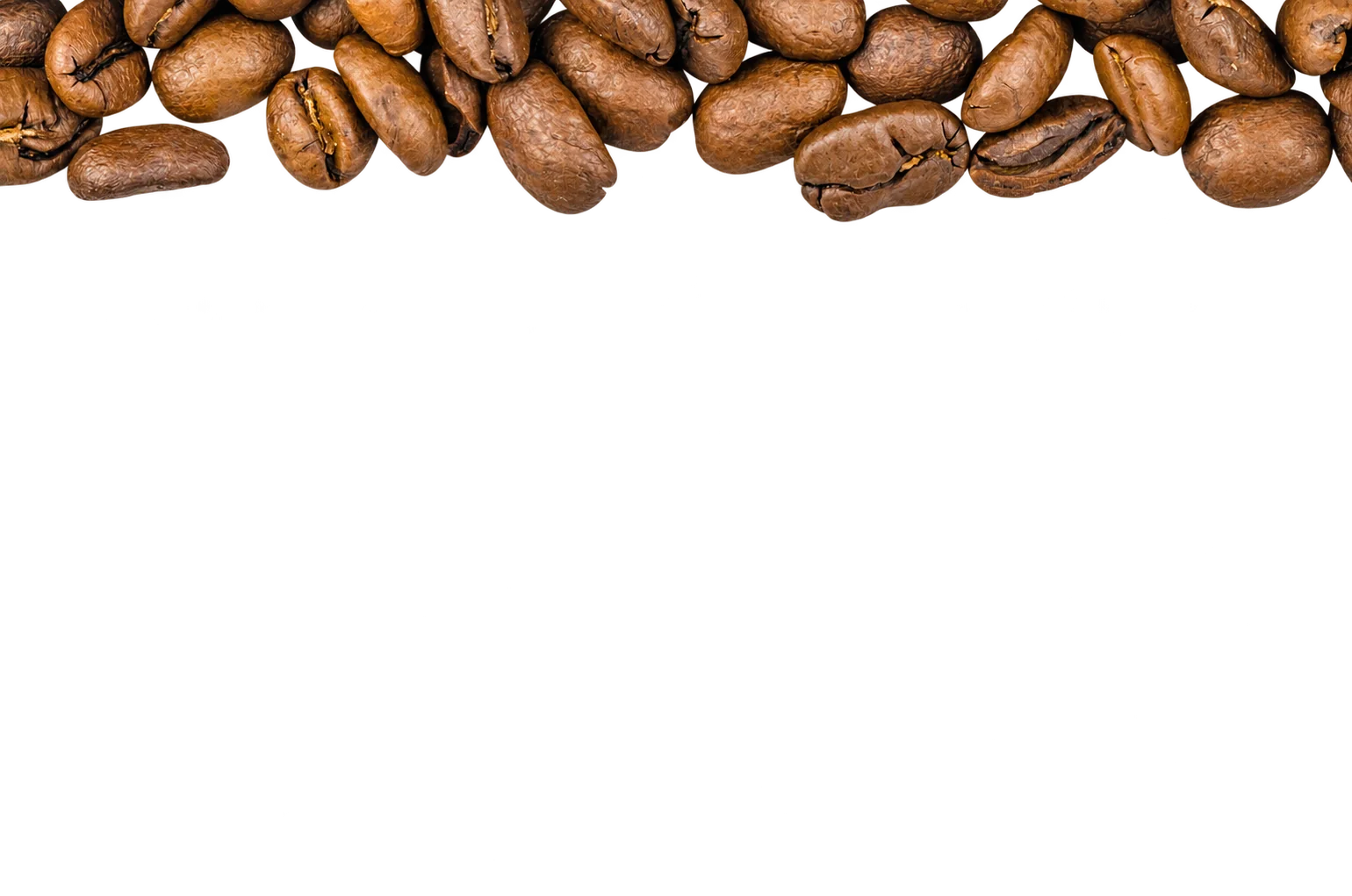 Des grains de café torréfiés bruns